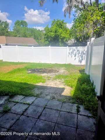 822 Village Drive, Brooksville, FL 34601