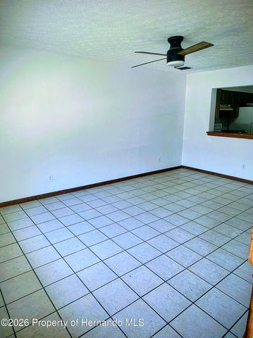 822 Village Drive, Brooksville, FL 34601