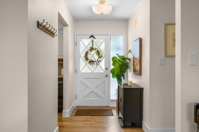 1803 Tanglewood Ln, Roseville, CA 95661