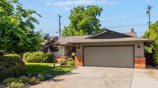1803 Tanglewood Ln, Roseville, CA 95661