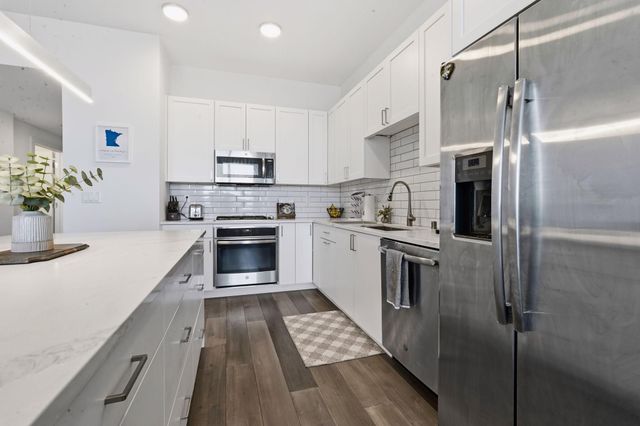 1240 2nd Street S 1031, Minneapolis, MN 55415
