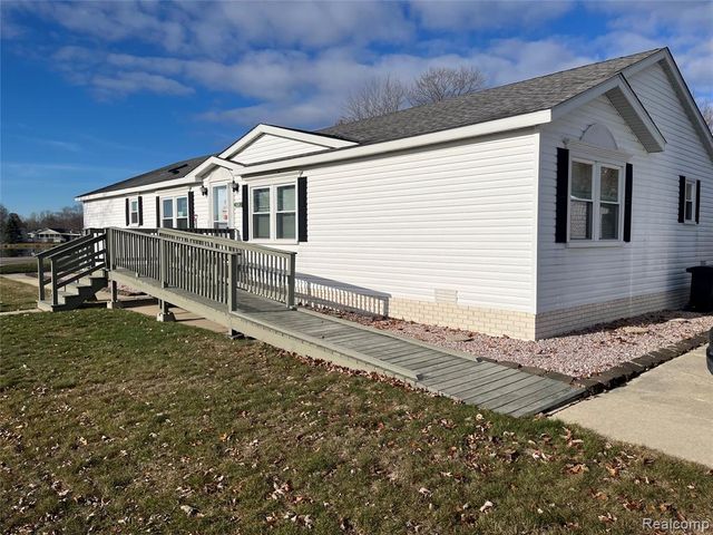 529 Swan Creek Court, Kimball, MI 48074