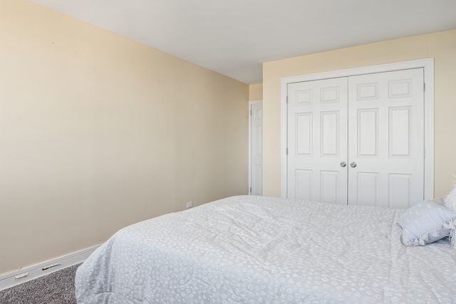 4800 S Lake Park Avenue 2005, Chicago, IL 60615
