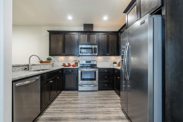 3860 Creek View Drive, Medford, OR 97504