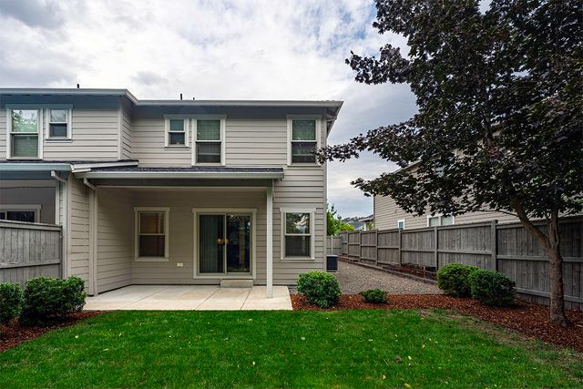 3860 Creek View Drive, Medford, OR 97504