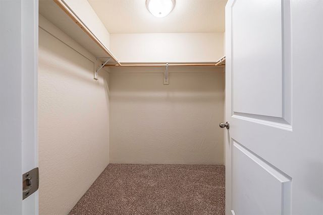 3860 Creek View Drive, Medford, OR 97504