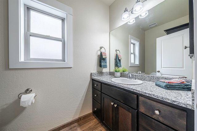 3860 Creek View Drive, Medford, OR 97504