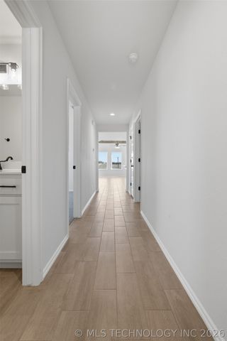 12513 N 134 Avenue, Owasso, OK 74021