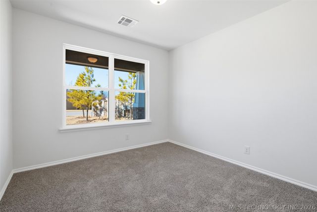 12513 N 134 Avenue, Owasso, OK 74021