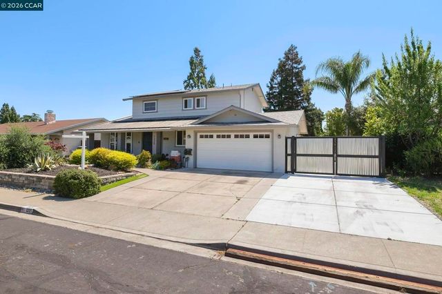 1325 Sumac Cir, Concord, CA 94521