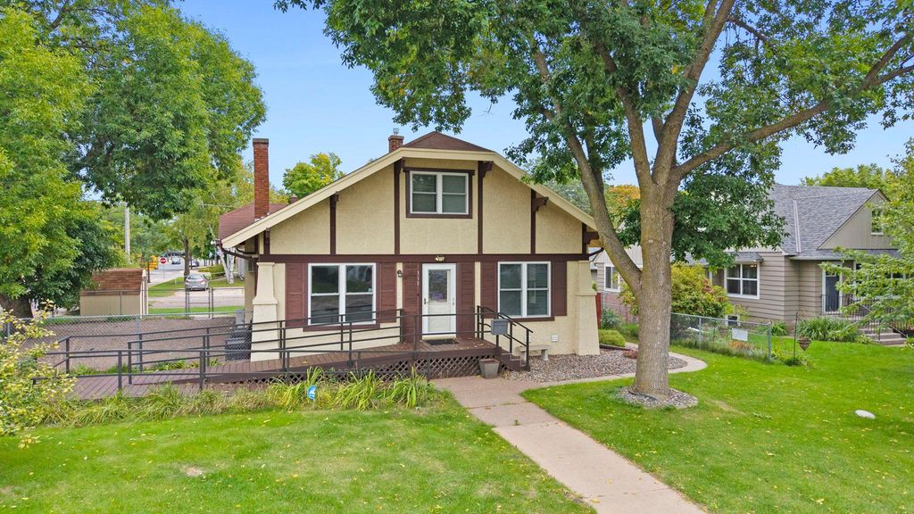 310 Ashland Street S, Cambridge, MN 55008 — exterior