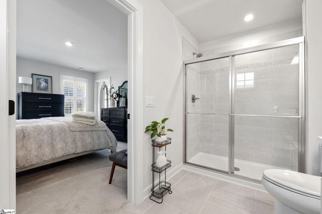 1337 Coffeetree Drive, Woodruff, SC 29388