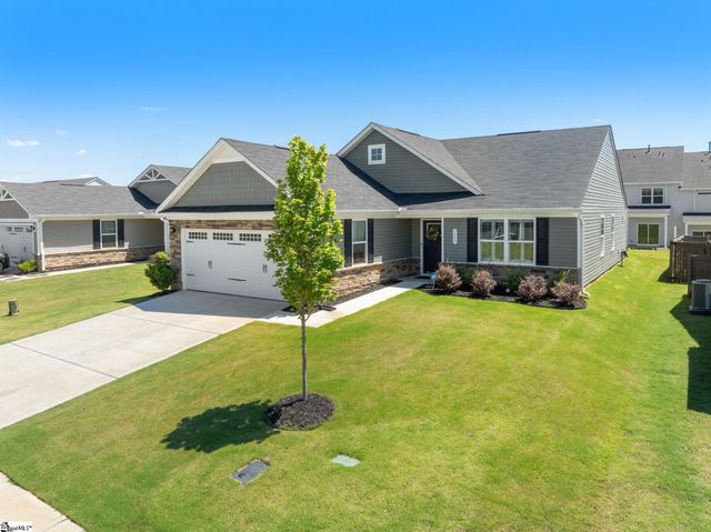 1337 Coffeetree Drive, Woodruff, SC 29388