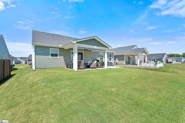 1337 Coffeetree Drive, Woodruff, SC 29388