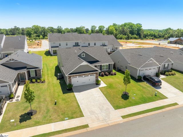 1337 Coffeetree Drive, Woodruff, SC 29388