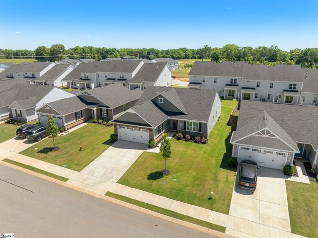 1337 Coffeetree Drive, Woodruff, SC 29388