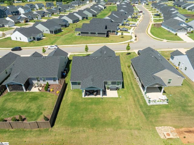 1337 Coffeetree Drive, Woodruff, SC 29388