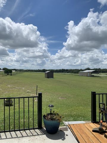 12405 Fm 532, Hallettsville, TX 77964