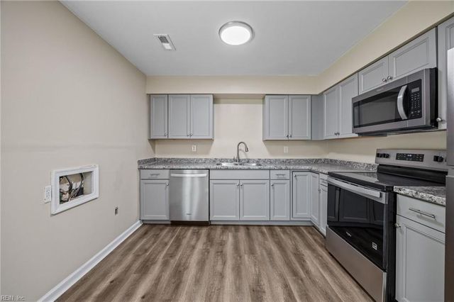 1105 Florida Avenue, Portsmouth, VA 23707