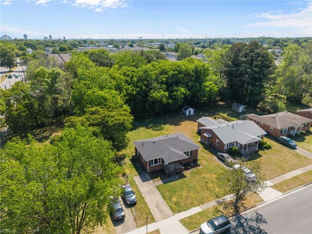 1105 Florida Avenue, Portsmouth, VA 23707