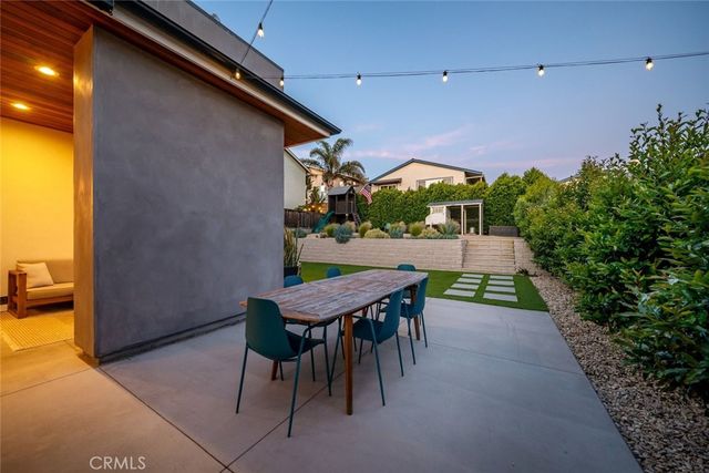 242 N 6th Street, Grover Beach, CA 93433