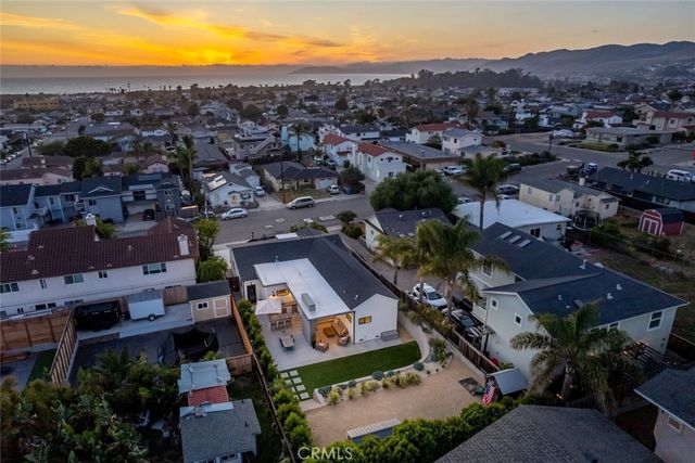 242 N 6th Street, Grover Beach, CA 93433