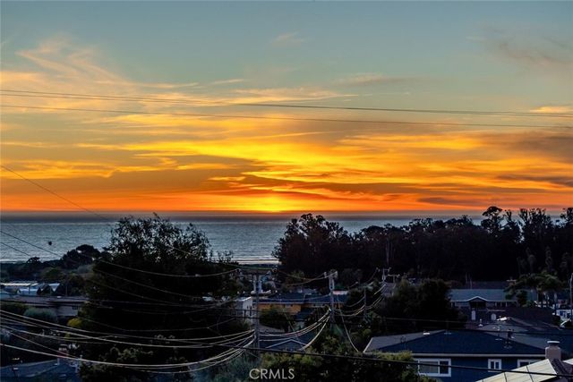 242 N 6th Street, Grover Beach, CA 93433