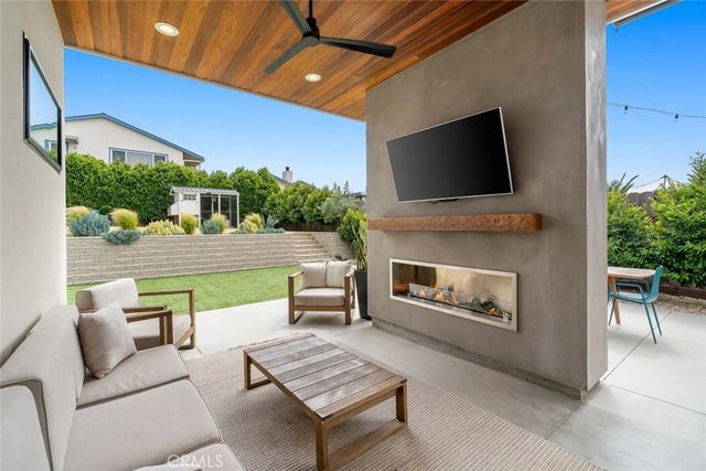 242 N 6th Street, Grover Beach, CA 93433