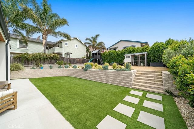 242 N 6th Street, Grover Beach, CA 93433