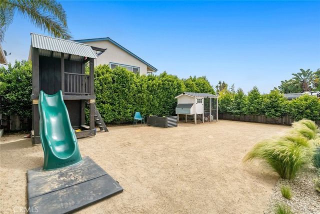 242 N 6th Street, Grover Beach, CA 93433