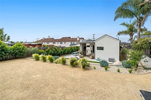 242 N 6th Street, Grover Beach, CA 93433