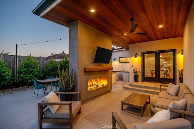 242 N 6th Street, Grover Beach, CA 93433