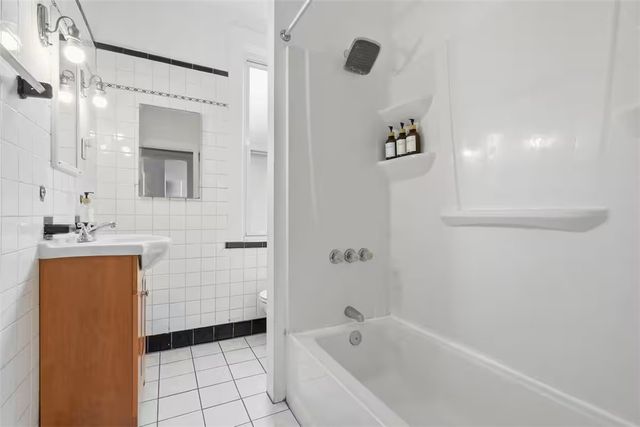 1905 Termon Ave, Brighton Heights, PA 15212