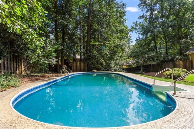 2720 Country Lane, Marietta, GA 30062