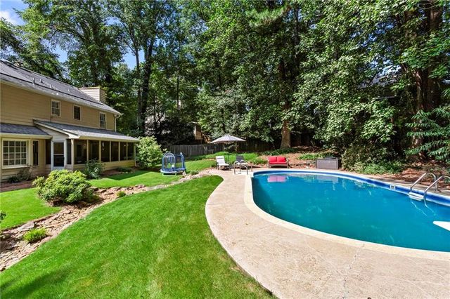 2720 Country Lane, Marietta, GA 30062