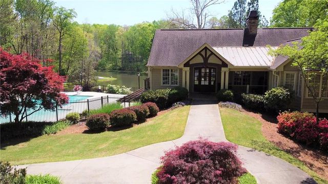 2720 Country Lane, Marietta, GA 30062