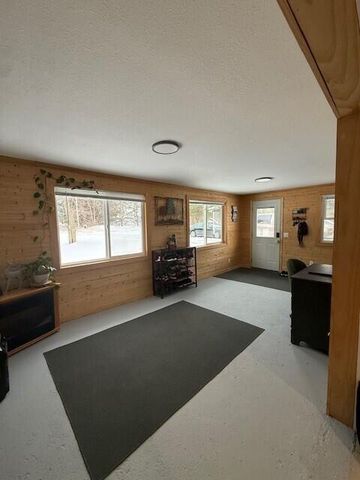 495 S Maple Island Road, Muskegon, MI 49442