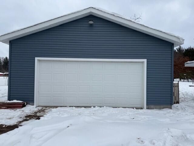 495 S Maple Island Road, Muskegon, MI 49442