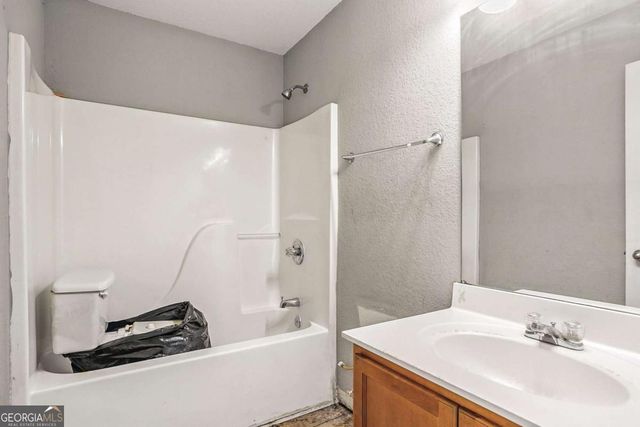 4611 Ravenwood Loop, Union City, GA 30291