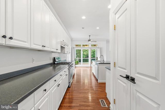 22409 BROOK POINT WAY, Clarksburg, MD 20871