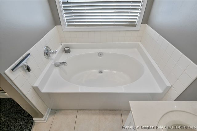 1440 Kershaw Loop, Fayetteville, NC 28314