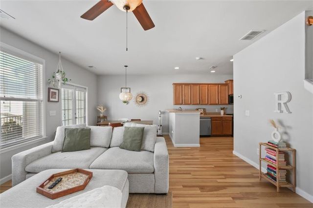 18 JEKYLL Drive 31, Marietta, GA 30066