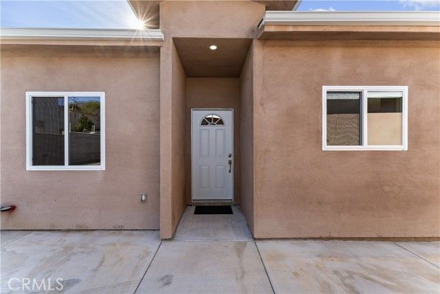 6942 Valmont, Tujunga (los Angeles), CA 91042