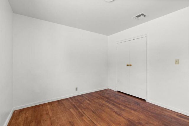 190 W Mckenzie Avenue, Stockton, CA 95204