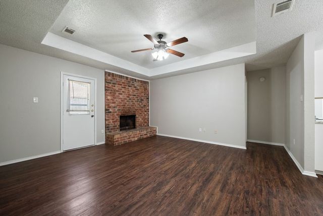 6610 Parkview Lane, North Richland Hills, TX 76182