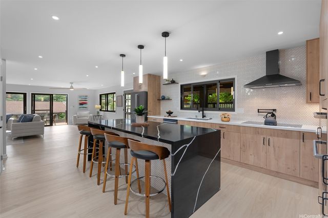 1193 Kika Place, Kailua, HI 96734