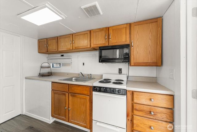 41722 S Shore Drive, Concrete, WA 98237