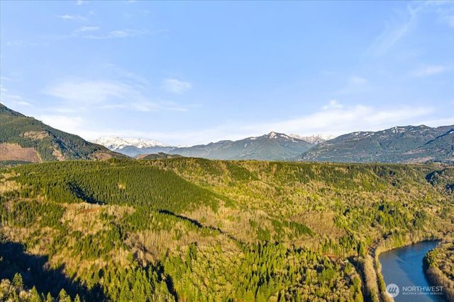 41722 S Shore Drive, Concrete, WA 98237