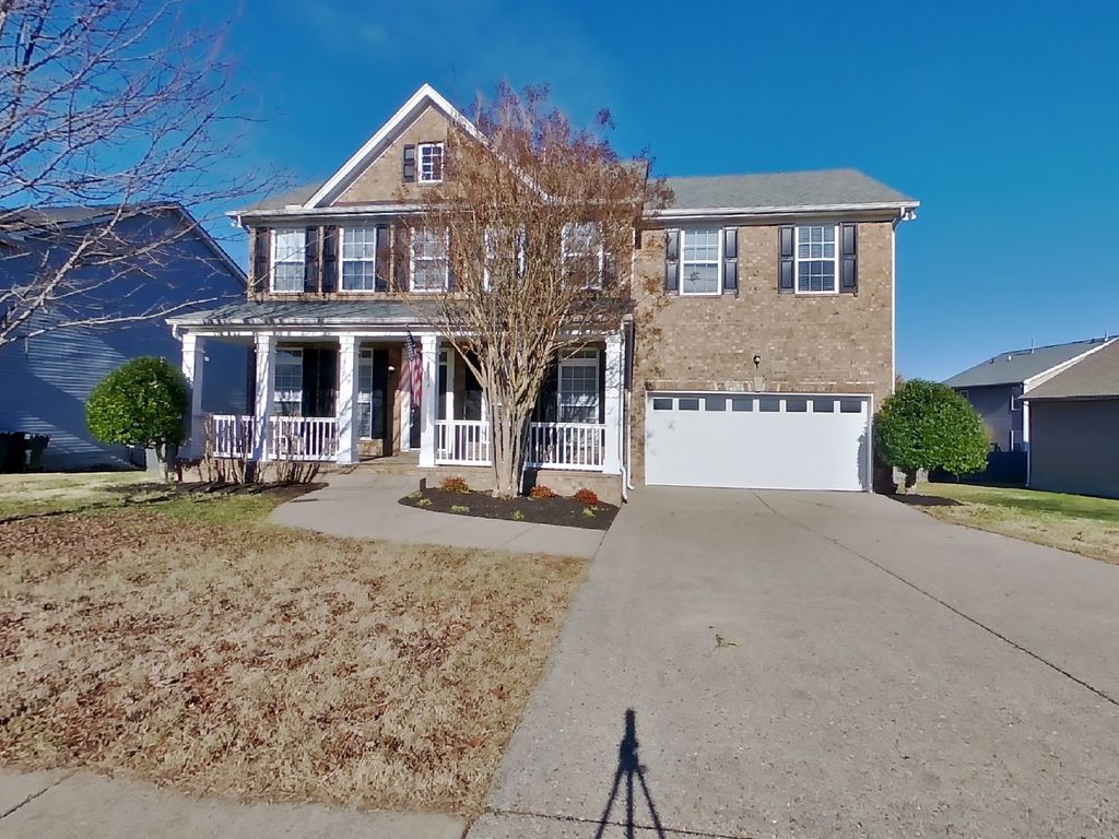 1307 Creekside Dr, Nolensville, TN 37135