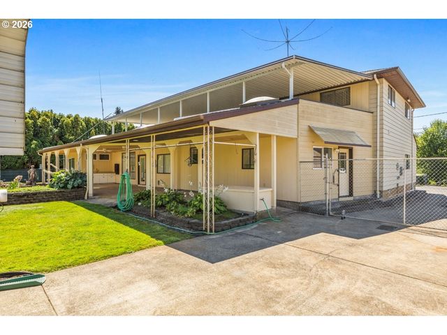 858 IVA Ln, Salem, OR 97317